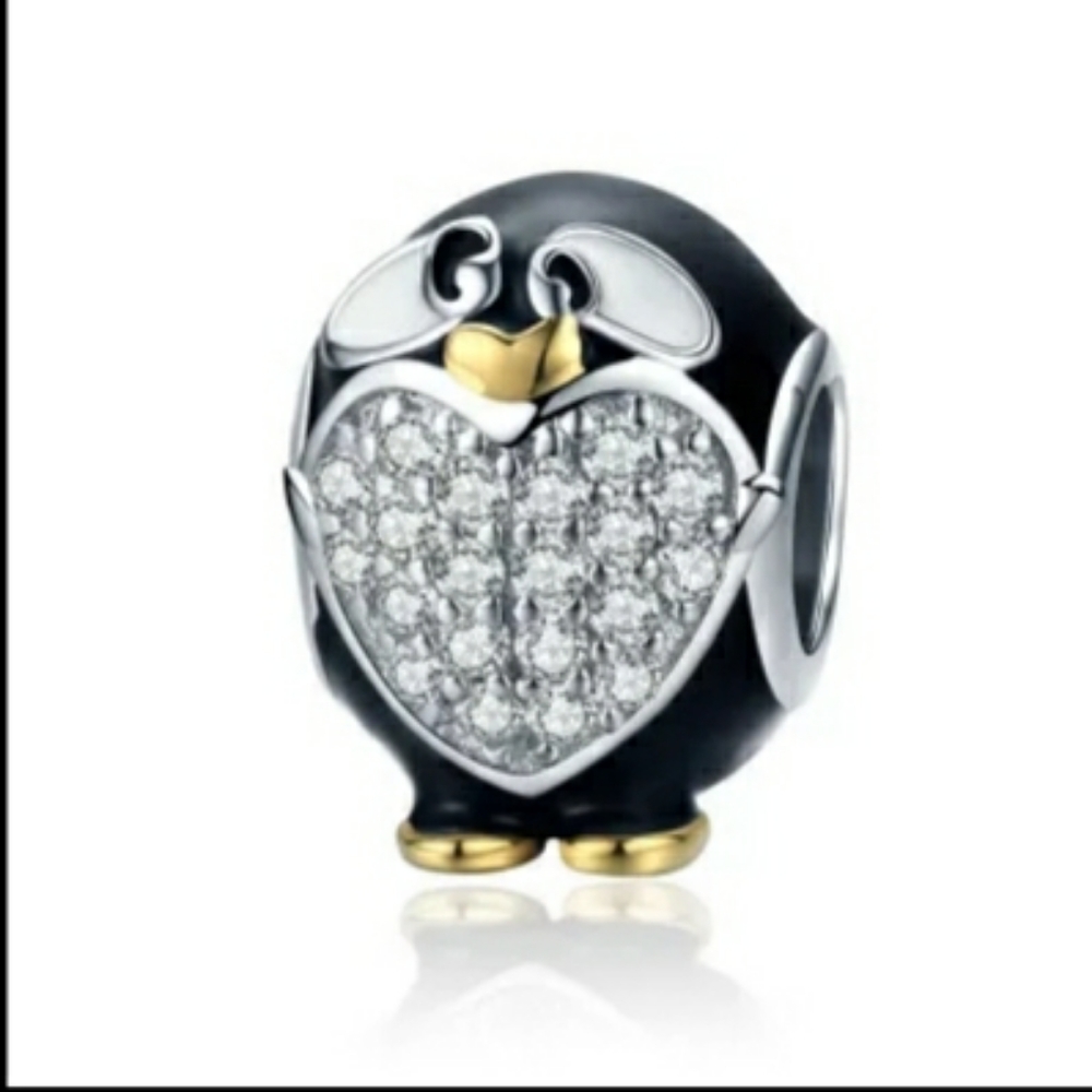 925 Penguin charm.